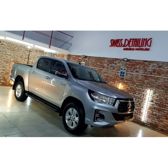 Toyota Hilux Pick-up 2.8 Cd Srv 177cv 4x2