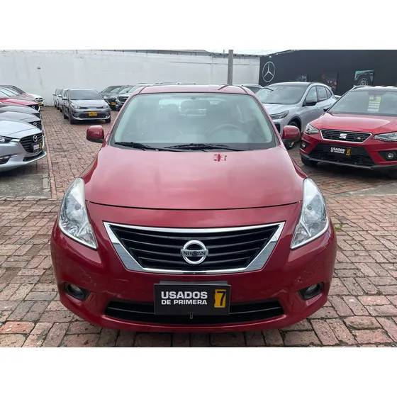 Nissan Versa 1.6 Advance