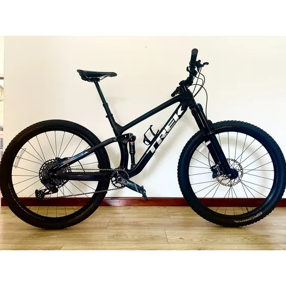 Bicicleta Trek Fuel Ex 2021