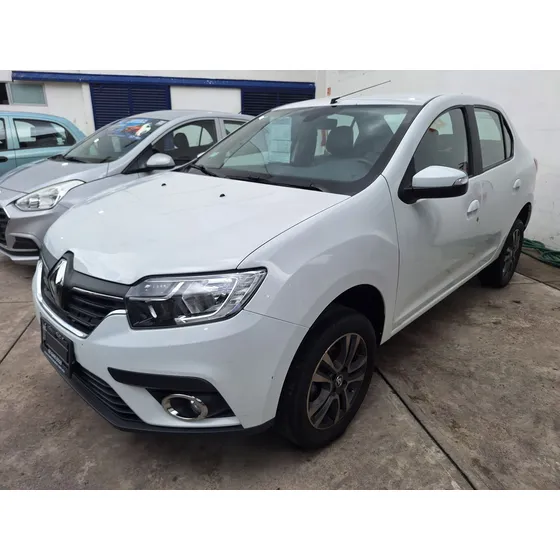 Renault Logan 1.6 Intens At