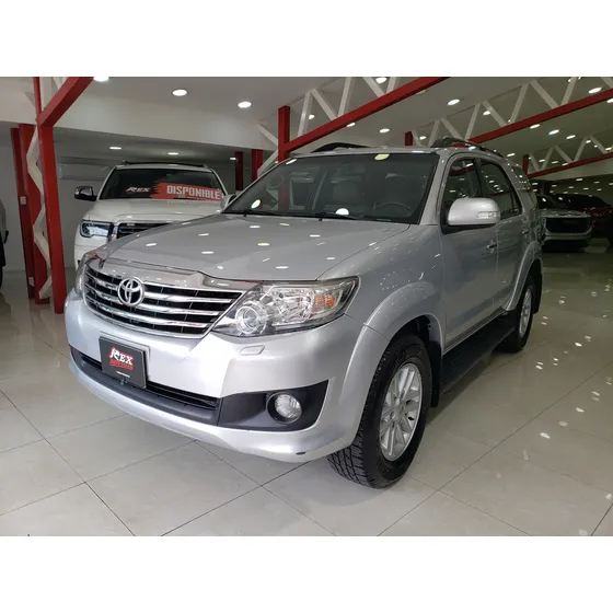 Toyota Fortuner Sr