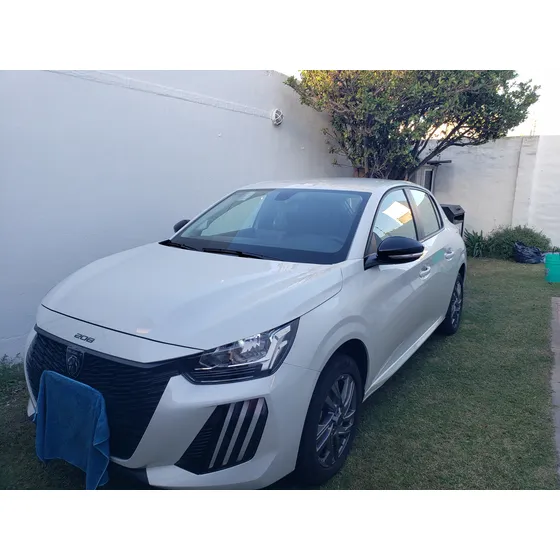 Peugeot 208 1.6 Allure