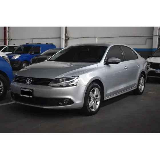 Volkswagen Vento 2.5 Luxury 170cv Tiptronic