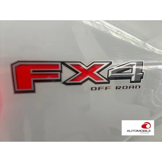 Ford F-150 5.0 V8 Gasolina Cd Platinum Fx4 Automático