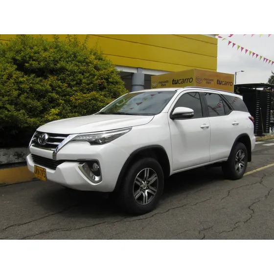 Toyota Fortuner 2.7 Street At