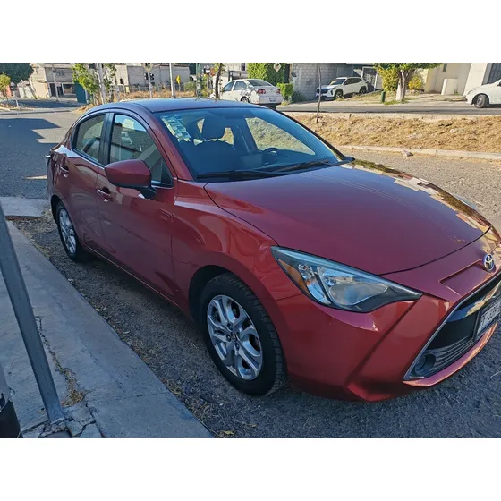 Toyota Yaris 1.5 R Xle At