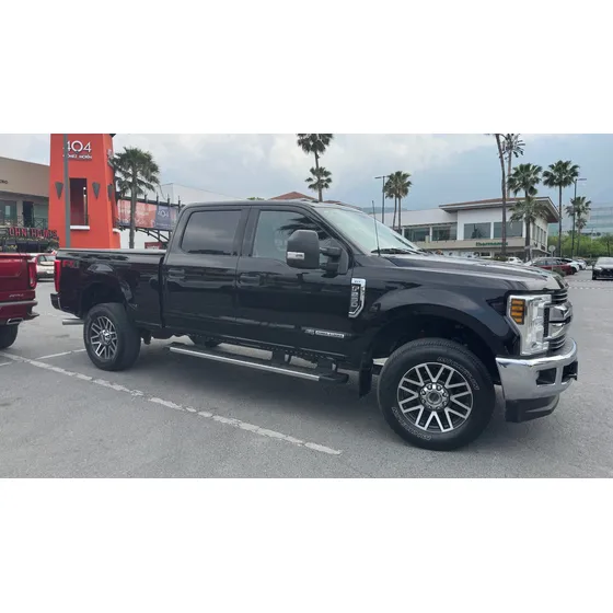Ford F-250 6.7l Super Duty Cab Dob Diesel 4x4 At
