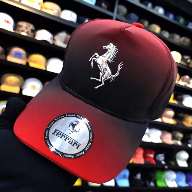 Gorra Escudería Ferrari Importada