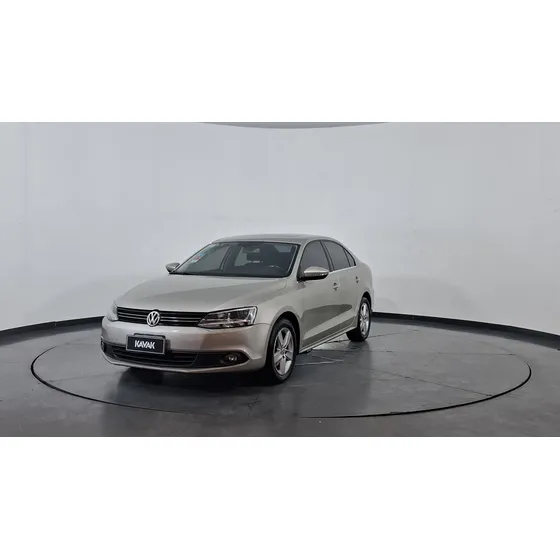 Volkswagen Vento 2.5 Luxury Tiptronic My15