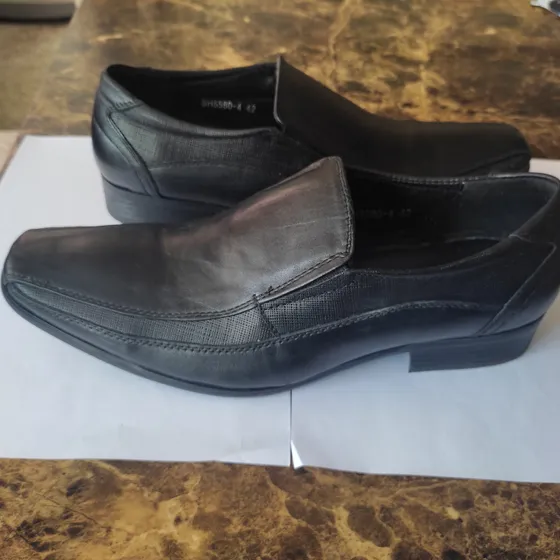 Mocasin Caballeros En Cuero Genuino Como Nuevo Talla 42