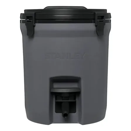 Garrafa Térmica Jug Adventure Isolamento Térmico De Espuma 7.5l Charcoal Stanley