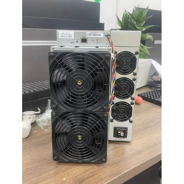 Bitmain Antminer S21 200t Btc Miner