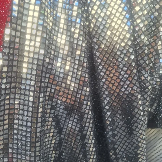 Tela Lurex Con Lentejuelas Espejo.