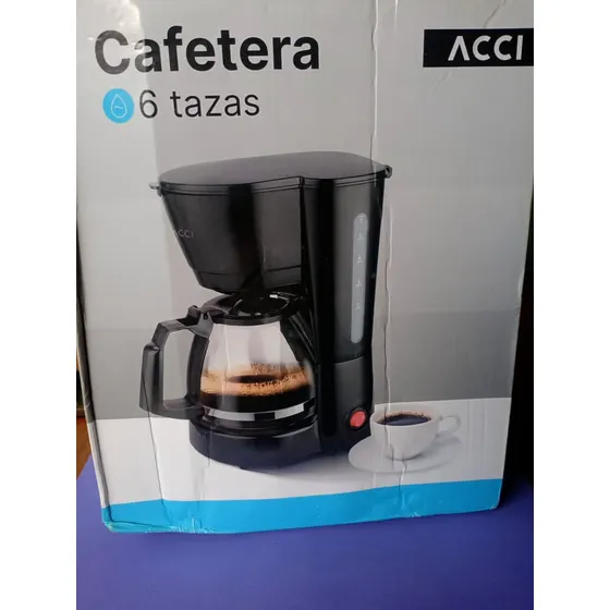 Cafétera 6 Tazas Nueva En Su Caja Original En 25 Dolares.