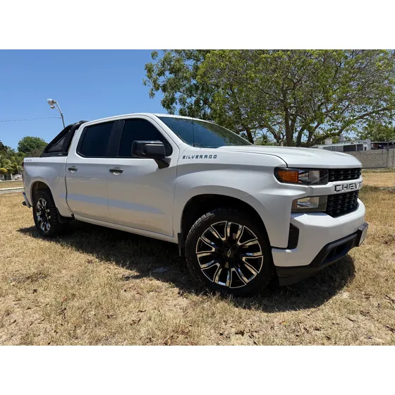 Chevrolet Silverado 4.3 Wt Cab Reg At 4x4
