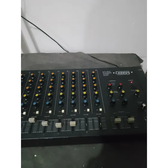 Mesa De Som Chorus Mx-800 Com Detalhe Ler Descrição.........