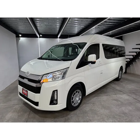 Toyota Hiace 3.5 Gl Bus Ventanas Larga Std V6 Premium