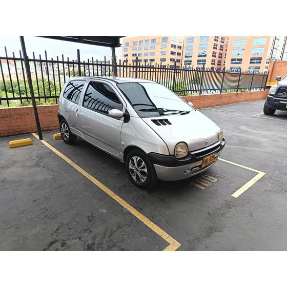 Renault Twingo 1.2 Access +