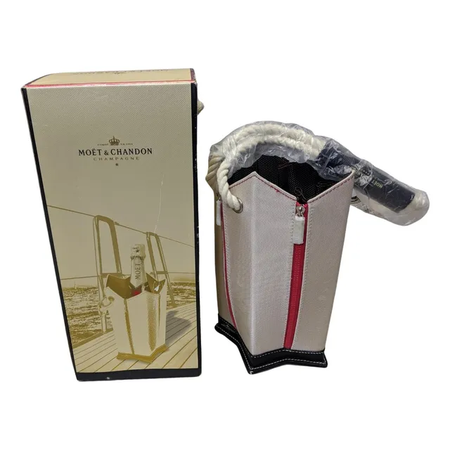Moët & Chandon Champagne Star Bag Tote ( Cooler Con Caja ) 