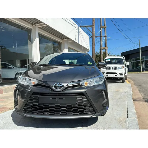 Toyota Yaris 1.5 107cv Xs