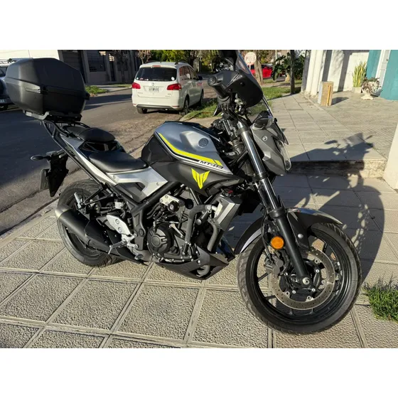 - Yamaha Mt03 - Año 2018 - Kms 7.000 Accesorios