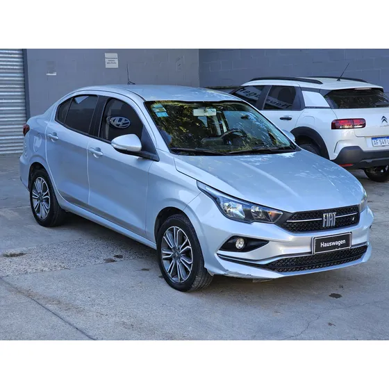 Fiat Cronos 1.8 16v Precision