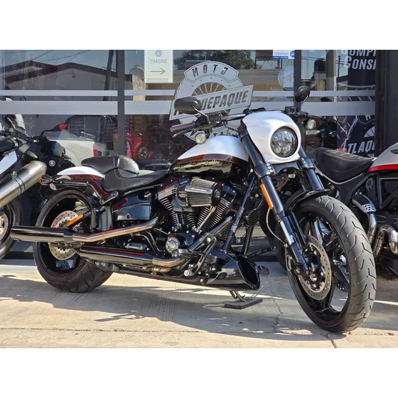 Harley Davidson Softail Breakout Cvo 110 2017