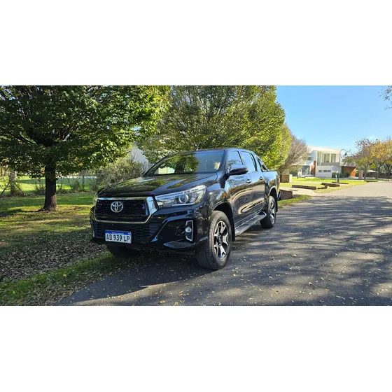 Toyota Hilux Pick-up 2.8 Cd Srx 177cv 4x2 At