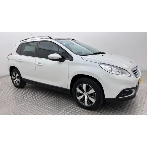 Peugeot 2008 1.6 Feline