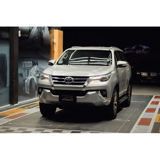 Toyota Sw4 2.8 Srx 177cv 4x4 7as At