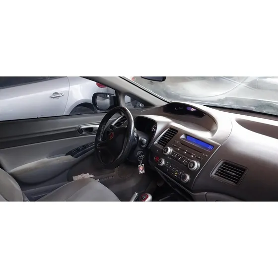 Honda Civic 1.8 Lxs Mt