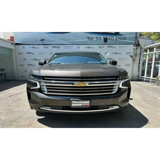 Chevrolet Suburban 5p High Country V8/6.2 Aut
