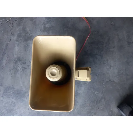 Sirena 12v 30w Usada En Perfecto Estado Somos Tiensa Fisica 