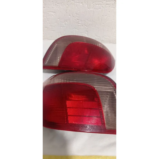 Stop Traseros Usados Yaris 1999 2000 2001