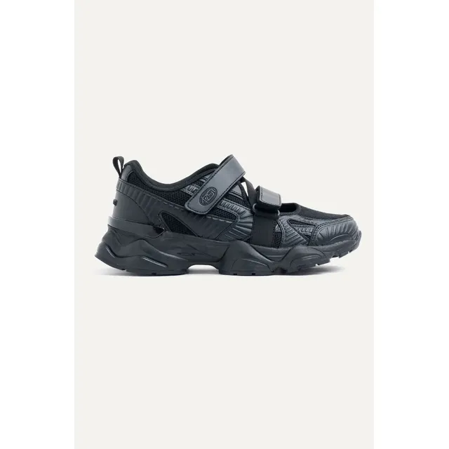 Zapatilla Latch De Mesh Mujer 47 Street