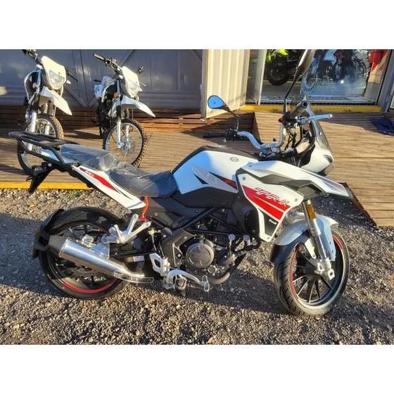 Benelli Trk 251 En Morelli Sbk Motos!!