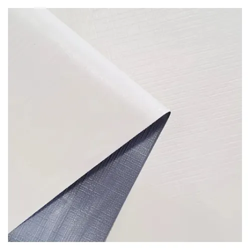 Blackout Plástico Blecaute 100% Pvc Corta Luz 4m X 1,40m Cor Branco