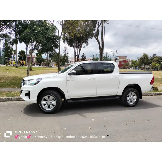 Toyota Hilux 2.4l