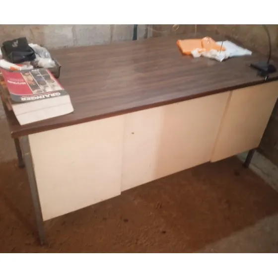 Escritorio Metalformica (usado).