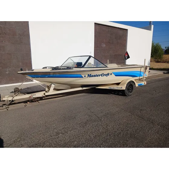 Lancha Para Esquiar Mastercraft
