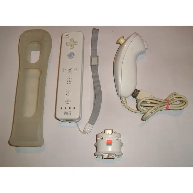 Consola Nintendo Wii Control Wii Remote Y Nunchuck (mr2023) Rojo