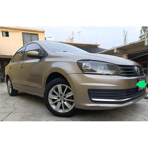 Volkswagen Vento 1.6 Confortline At