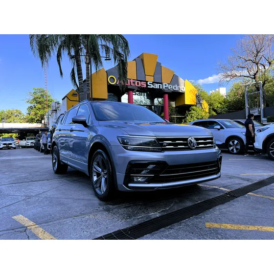 Volkswagen Tiguan 1.4 R-line