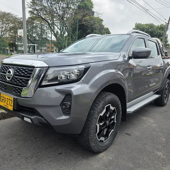 Nissan Frontier 2022 2.5 Le