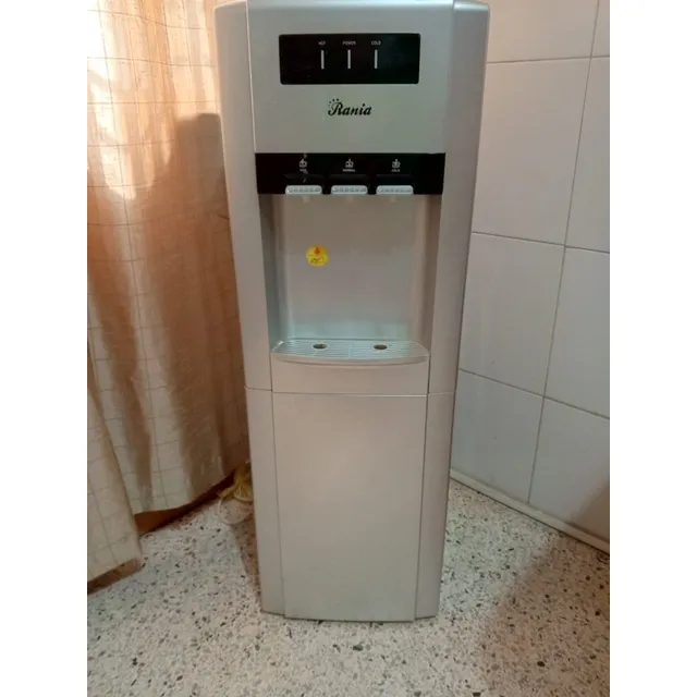 Dispensador O Filtro De Agua Fria Y Caliente