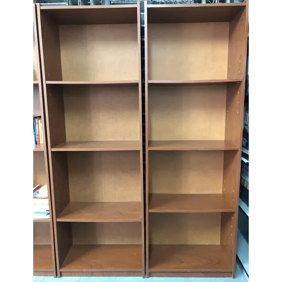 Bibliotecas De Madera Con Entrepaños Usadas