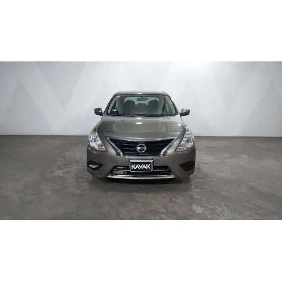 Nissan Versa 1.6 Sense Auto