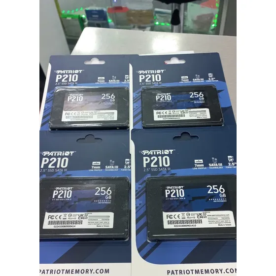 Disco Solido Ssd Patriot 256 Gb Sataiii 6 Gb/s P210 Tiend