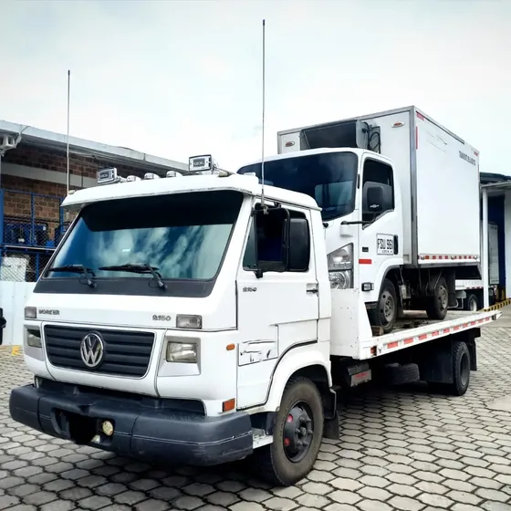 Vendo Excelente Grua Wolsvaguen Worker 9.150
