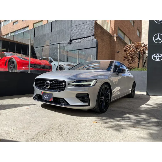 Volvo S60 T5 R-design